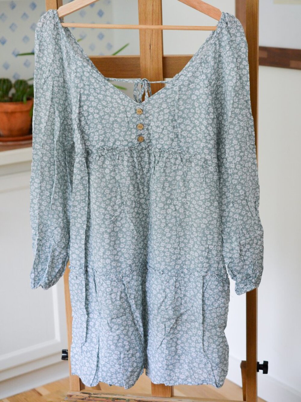 Bohemian flowy mini dress